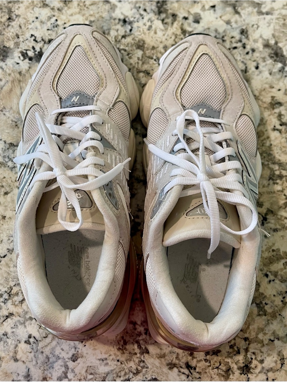 New Balance 9060 Sneaker - Picture 3 of 10